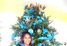East End brings out the Christmas cheer