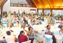 Seniors events celebrate the holiday season