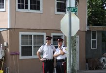 Police canvass neighborhood a week after daytime killing