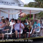 Watch as 20,300 cruise ship passengers pour into George Town