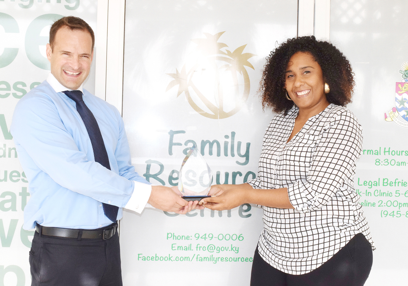 Raftopoulos receives Lee A. Freeman Award for pro bono work Cayman