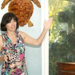 Professor sheds light on plant biology