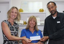 MUFG donates to HospiceCare