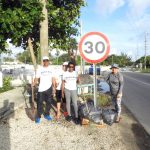 Community team on roadside cleanup duty