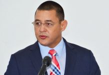 Centre for Business Development holds strategic-planning session Joey Hew, commerce minister