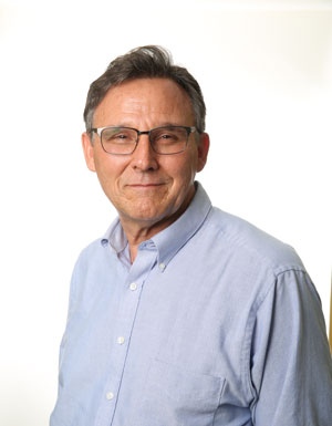 Mark Muckenfuss, Journalist