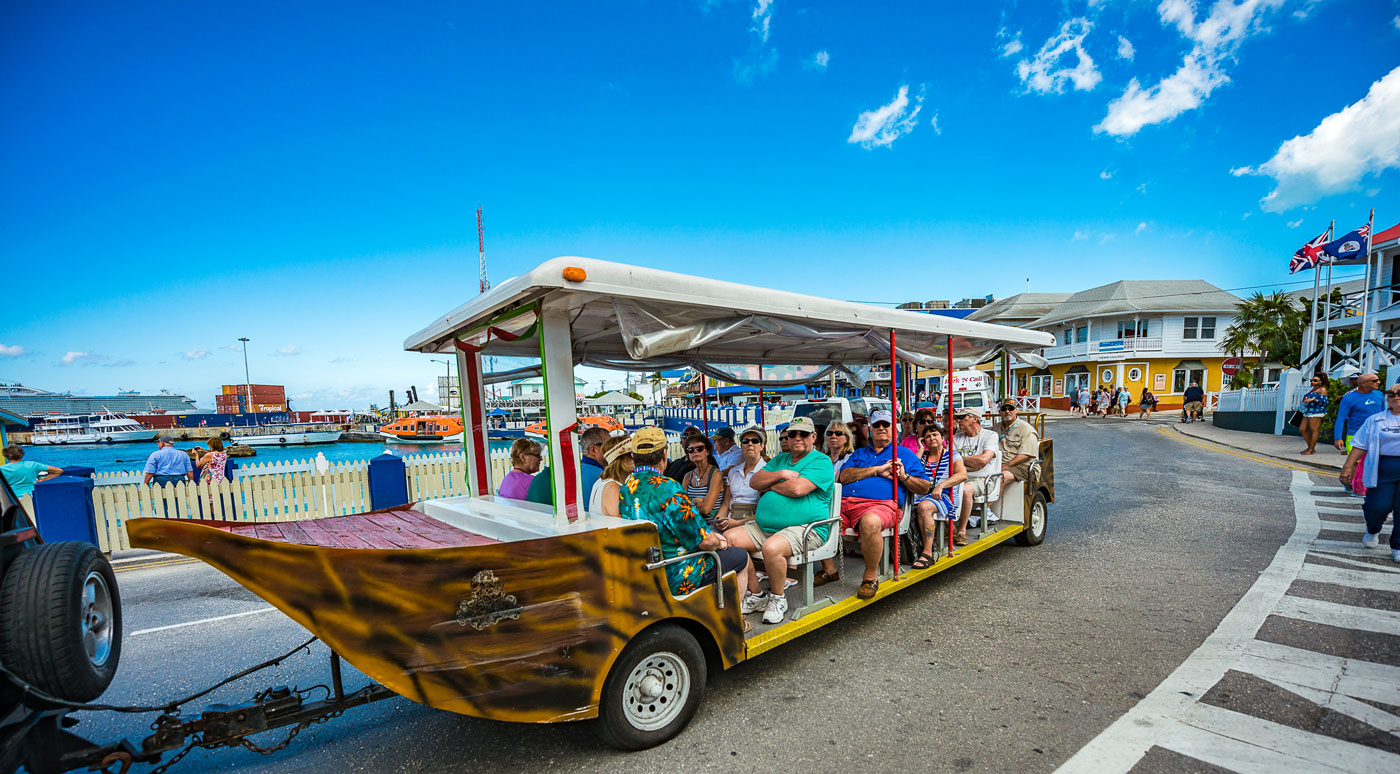 Tourists-on-shuttle-1