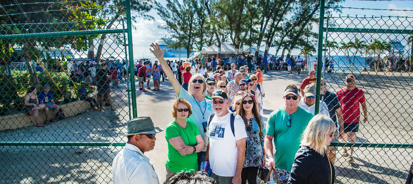 Tourists-at-Spotts-1