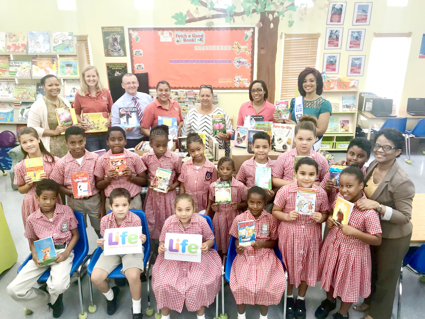 Advocacy group breaks record for book donation Cayman Compass