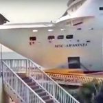Cruise ship smashes into dock in Honduras