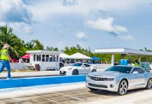 Drag racing pulls crowds to Breakers