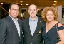 Cayman delegation meets with yachting elite