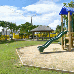 Community pitches in to beautify park
