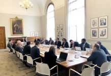 Cayman, UK hold constitutional talks