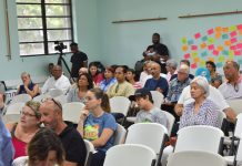 Community meets to visualize the future