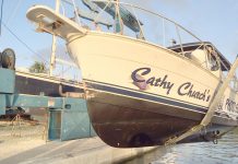 Boat crash at the Kittiwake
