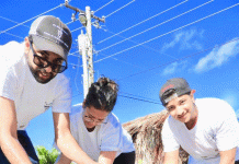 PAWS washes dogs for a good cause