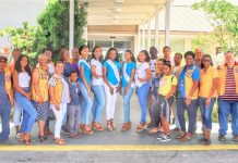 Lions Club of Grand Cayman hosts Pines party
