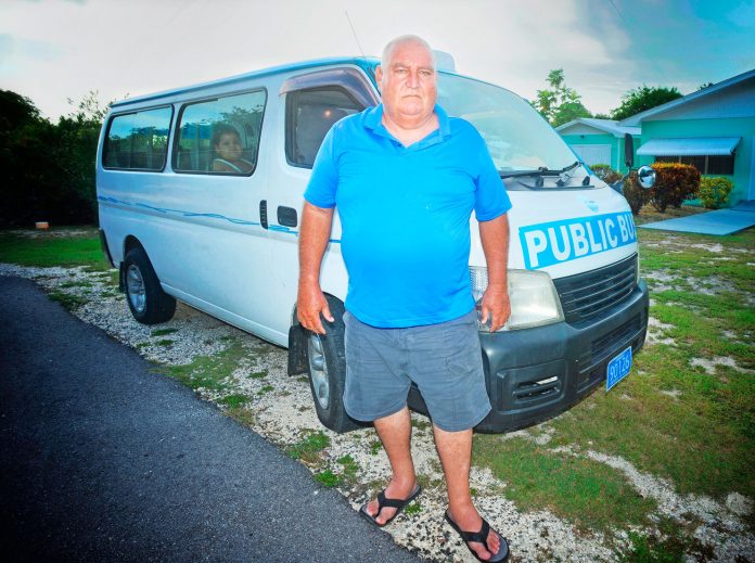 Brac-bus-Kevin-Foster-(1)