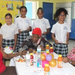 Students show appreciation for seniors
