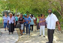 Seniors hit the road on history tour