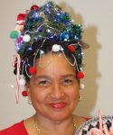 Tomlinson shows off her latest Christmas hairstyle