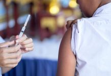 Thousands get flu vaccinations