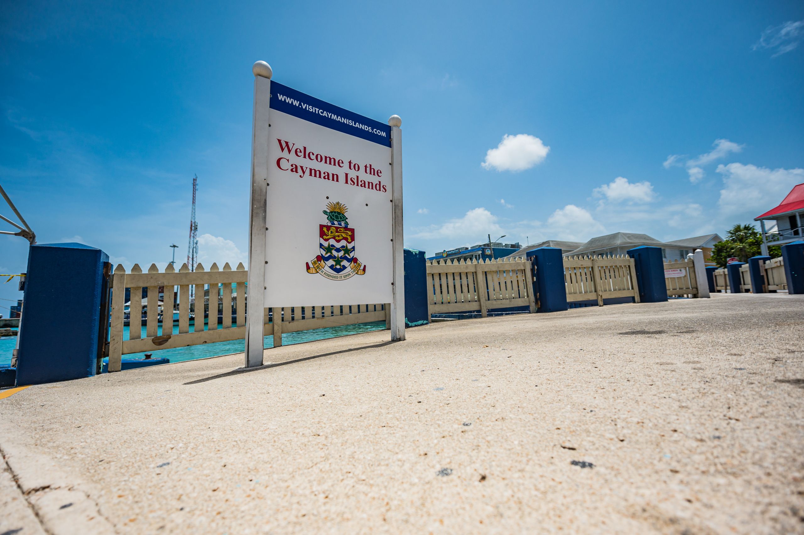 Welcome to Cayman-0003