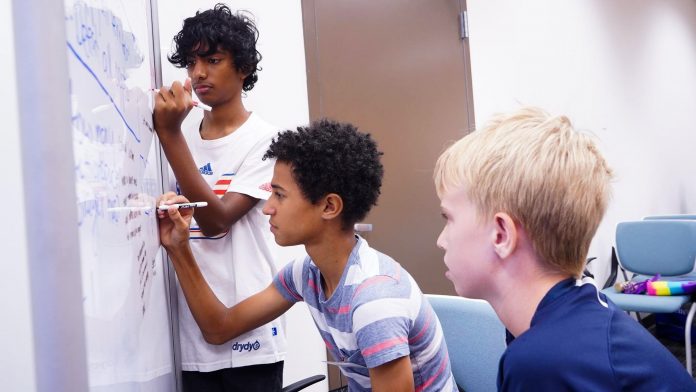 Game_Design_Workshop_Participants_L-R_Evan_Sathasivam,_Jeton_Bennett,_Kyle_Hislop (1)