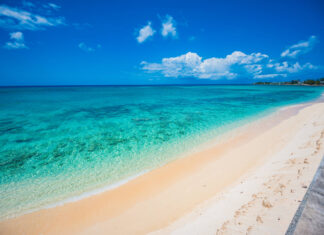 Tourism returns with a trickle as Cayman prepares for border reopening