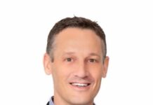 Byrne replaces Thomas at Aon
