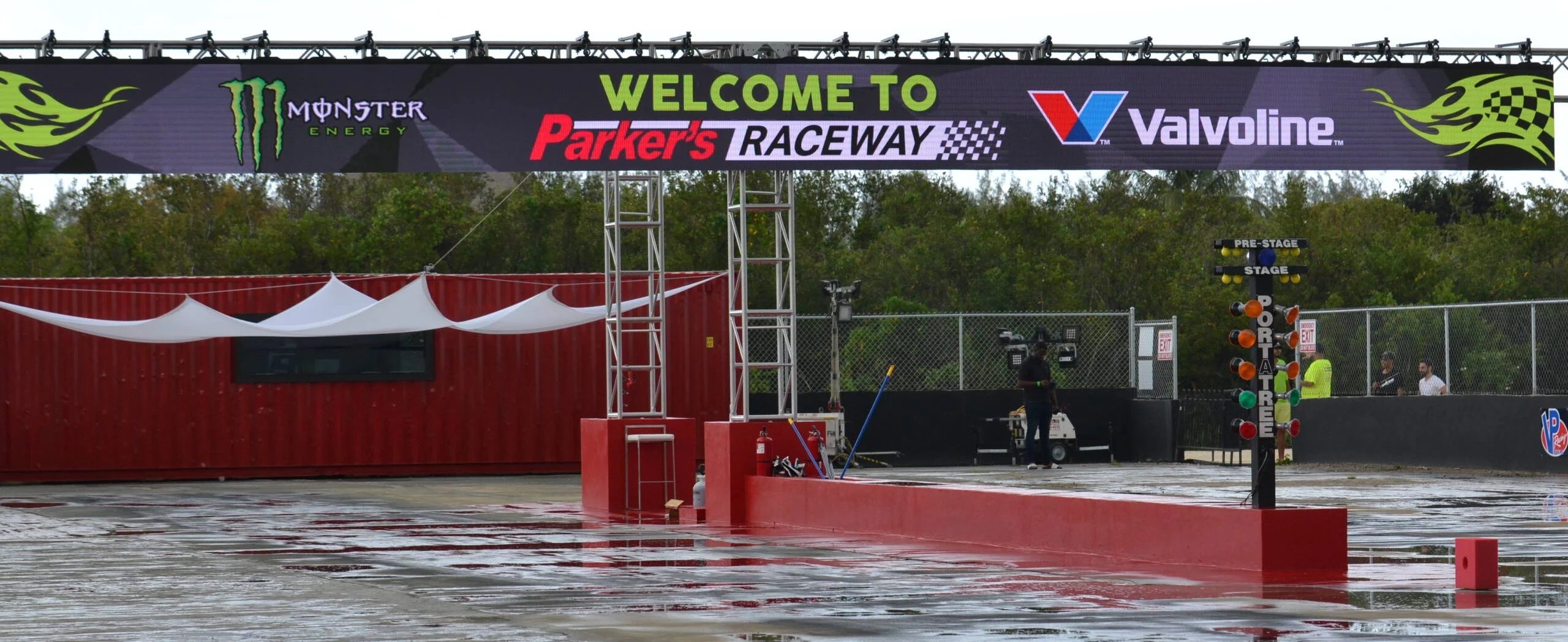 Motorbike rider dies in high-speed raceway crash - Cayman Compass