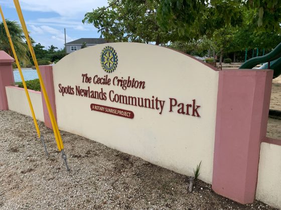 The Cecile Crighton Spotts Newlands Community Park is large and very well kept.