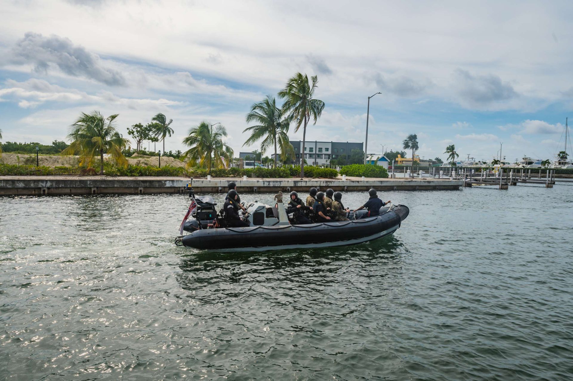 HMS Medway0018 Cayman Compass