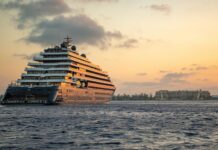 Cayman looks to tap ultra luxury yacht cruise market