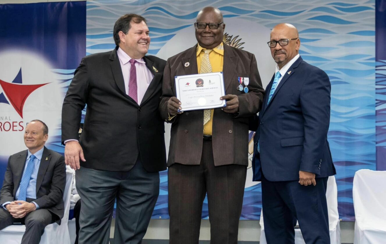 Cayman Brac heroes honoured in weekend ceremony - Cayman Compass