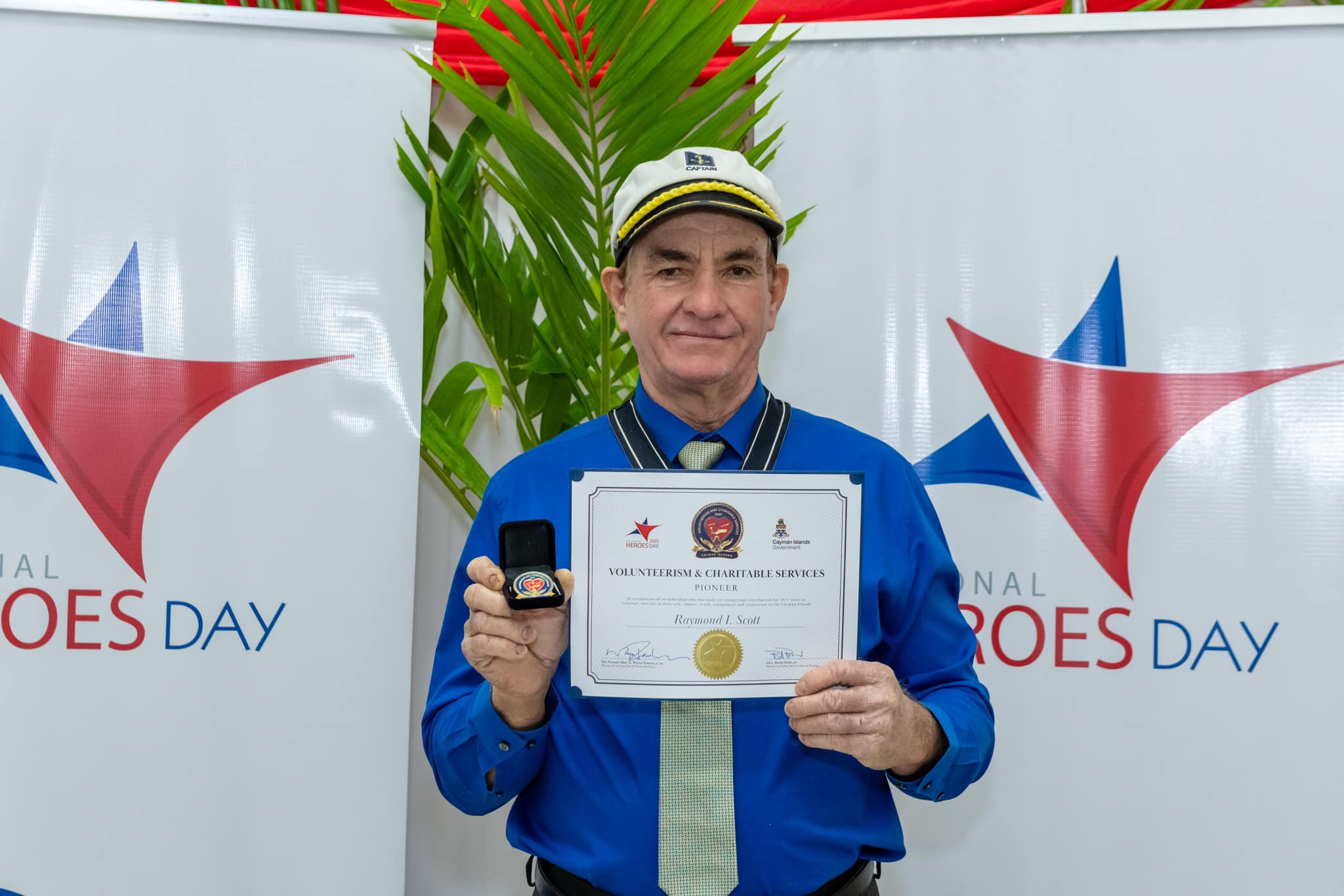 Cayman Brac heroes honoured in weekend ceremony - Cayman Compass