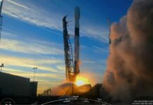 SpaceX Falcon 9 or UFO? Theories fly after mysterious light spotted