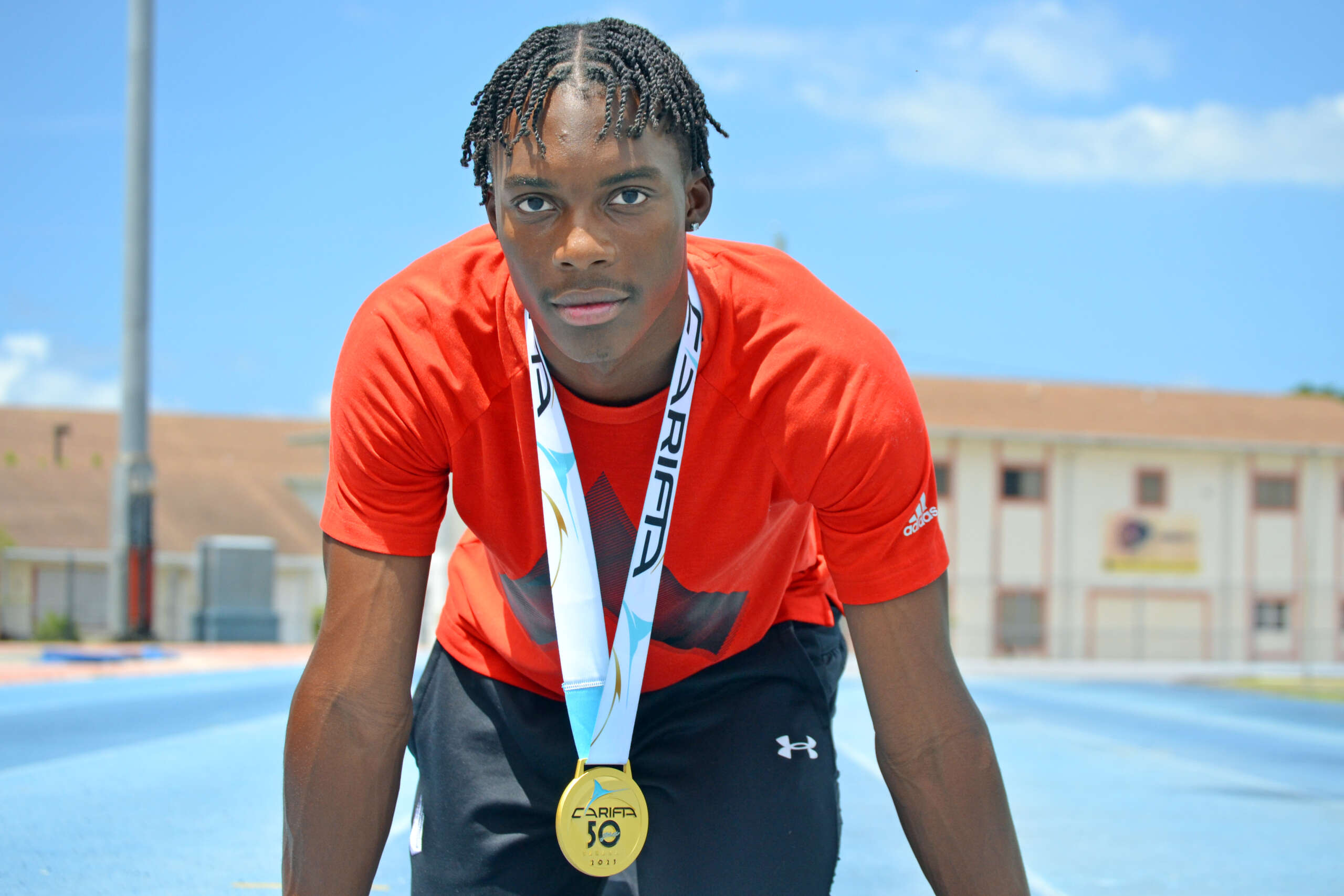 Teen sprinter breaks 13-year record next to Noah Lyles