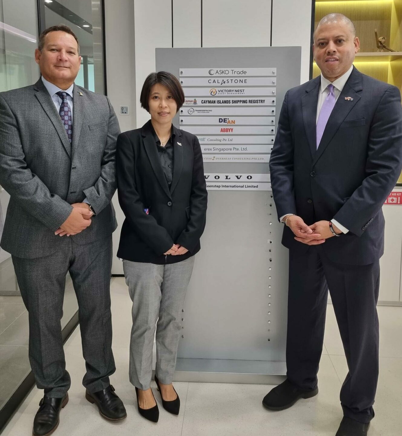 Cayman considers Singapore as alternative to Hong Kong for Asia base -  Cayman Compass