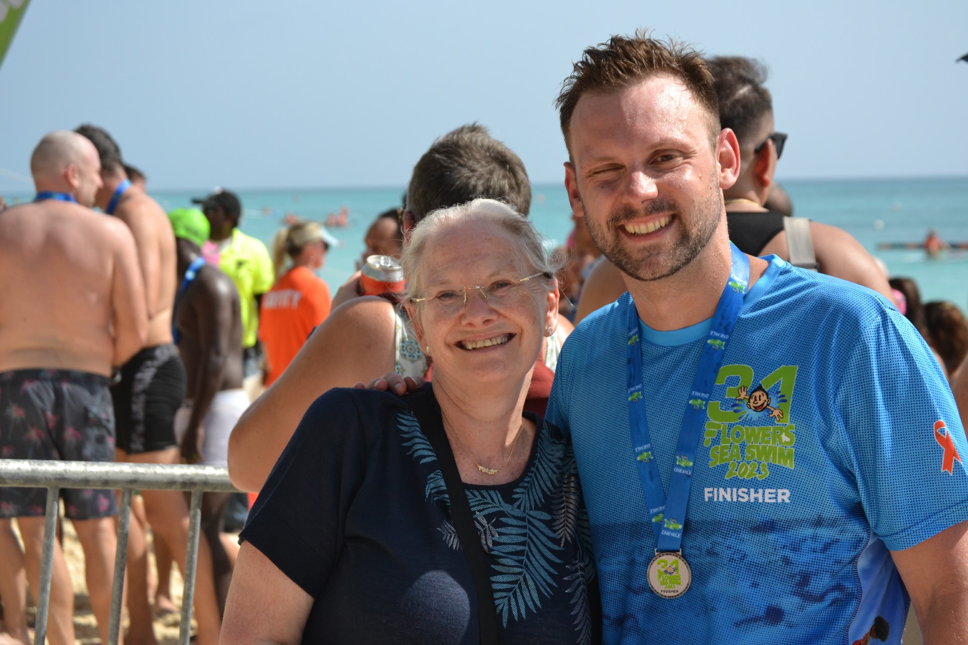 Alexander Meyer wins starstudded Flowers Sea Swim Cayman Compass