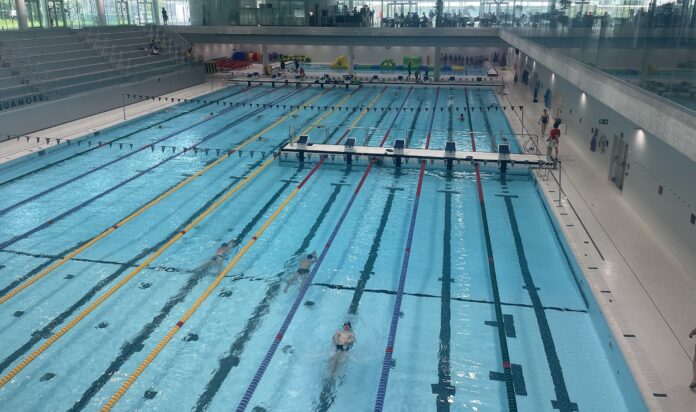 50m pool (at Bocconi Sport Center in Milan) from above with bulkhead