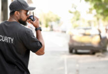 Low-wage workers lose hope as minimum wage report stalls