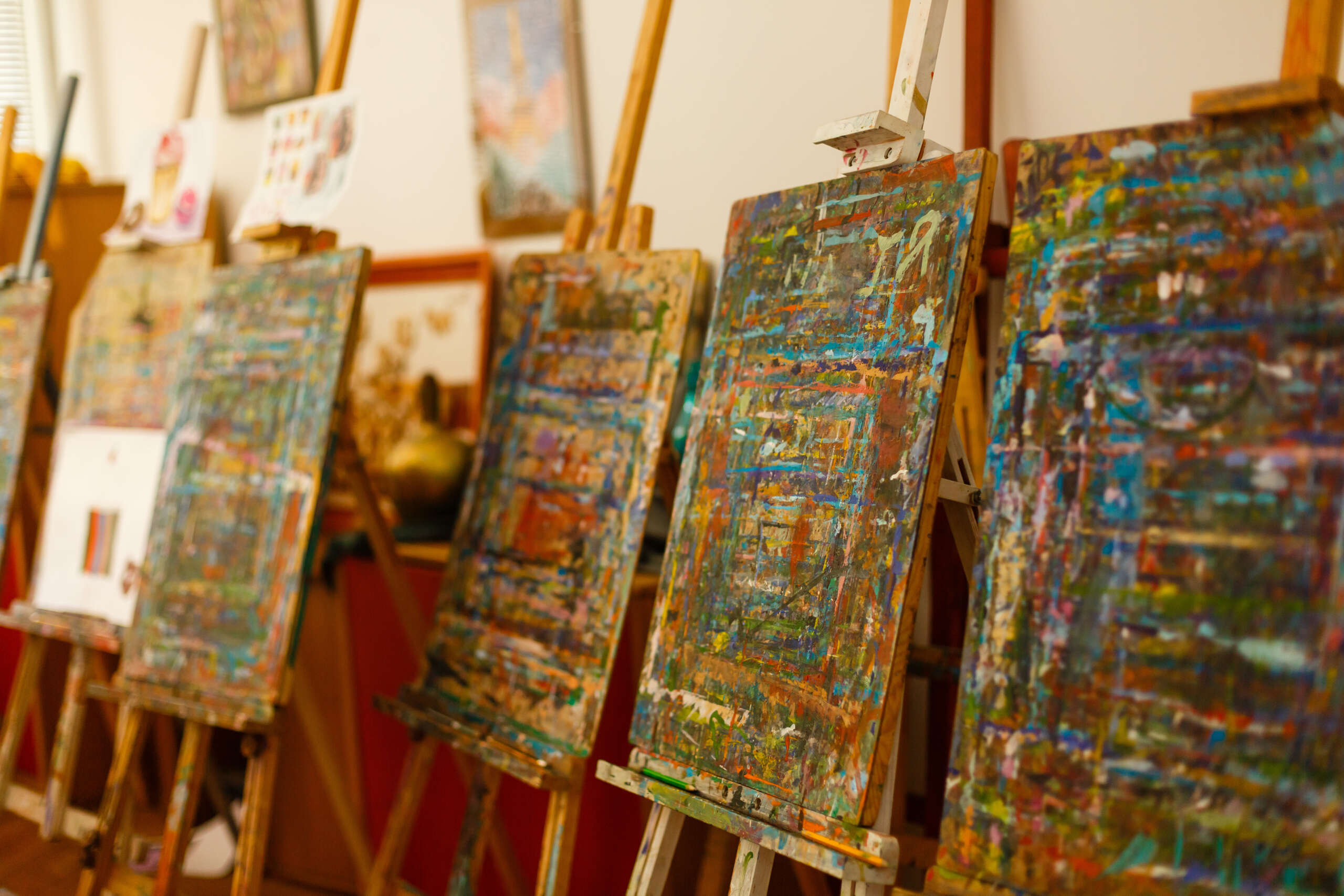Monet laundering risk? Art imports remain unregulated - Cayman Compass