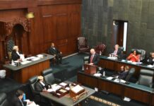 McTaggart insists premier must go