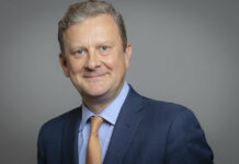 Lord Andrew Sharpe to visit Cayman Islands