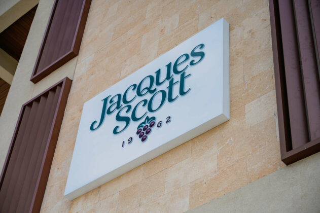 Jacques Scott
