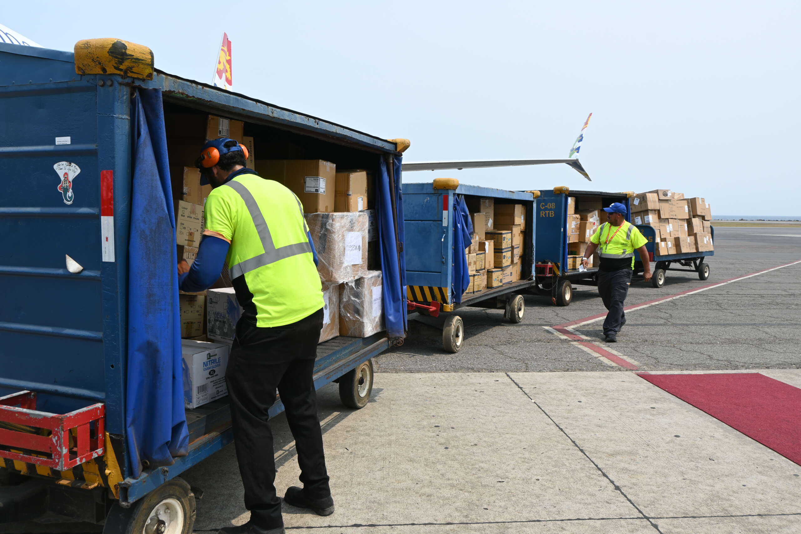 Medical supplies donated to Roatan after hospital burns down Cayman Compass