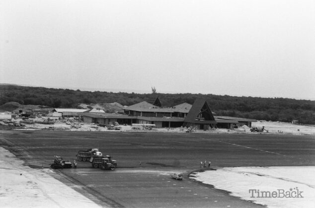 Owen Roberts International Airport construction in 1984
