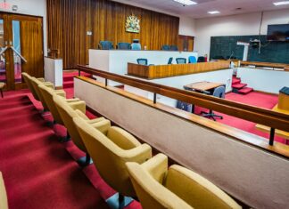 Ombudsman orders release of legal aid spending in court case